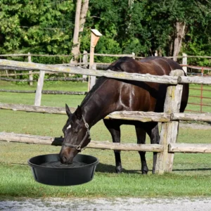 Horse feed Bucket Stackable Supply Wear Resistant Feeding Container Chicken Dust Bath Tub for Outside Zoo Outdoor Farm Ranch